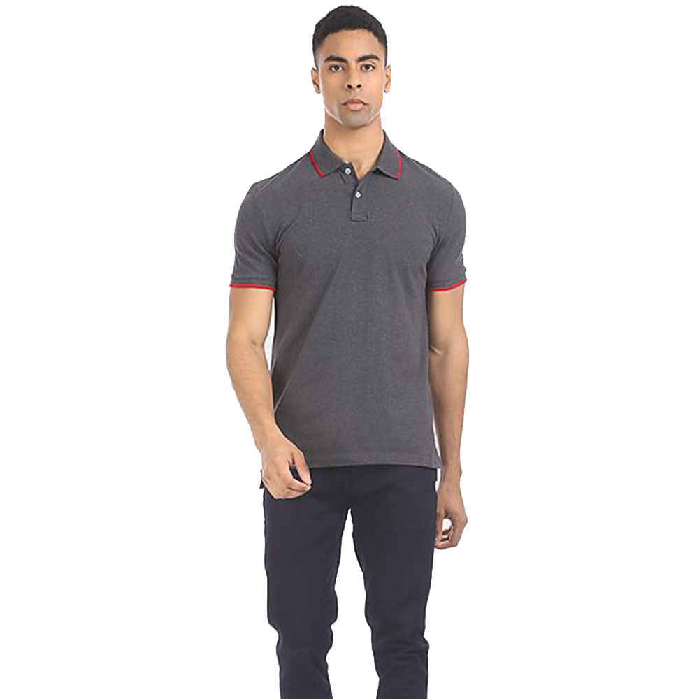 polo shirt image 3