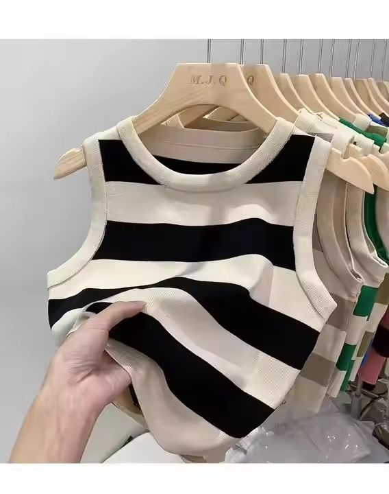 Tank Top Women image 3